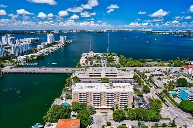 2-bedroom home at 1455 N Treasure Drive #3R, North Bay Village