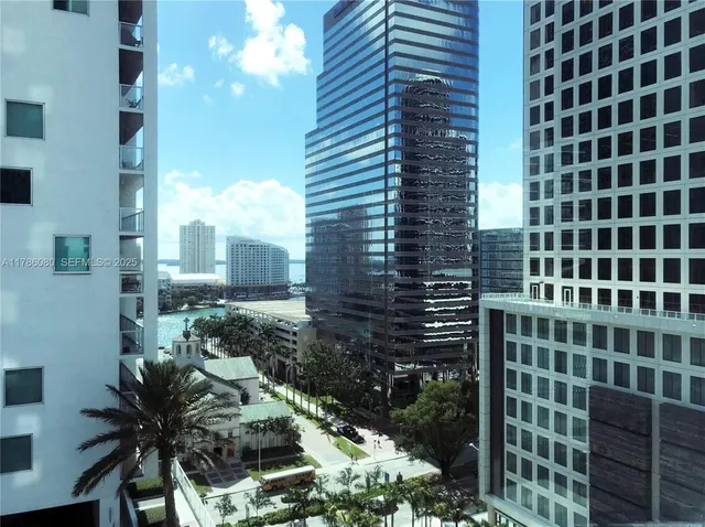 2-bedroom home at 55 SE 6th Street #1610, Miami