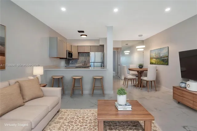 1-bedroom home at 820 SW 11th Avenue #14B, Hallandale Beach