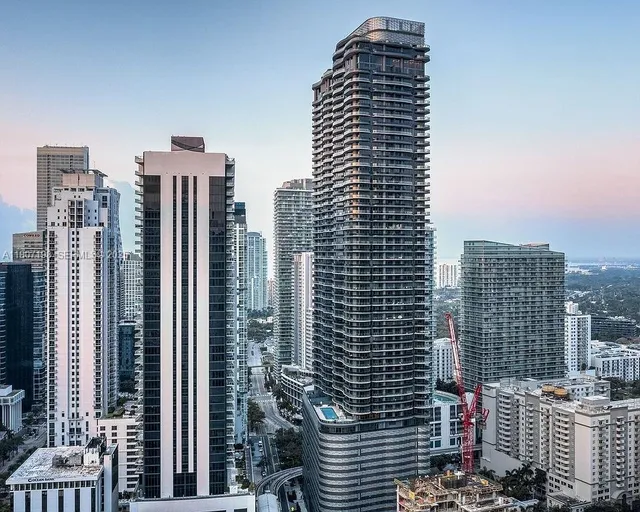 1-bedroom home at 1000 Brickell Plaza #2705, Miami