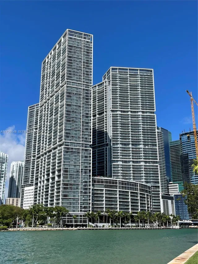 2-bedroom home at 465 Brickell Avenue #819, Miami