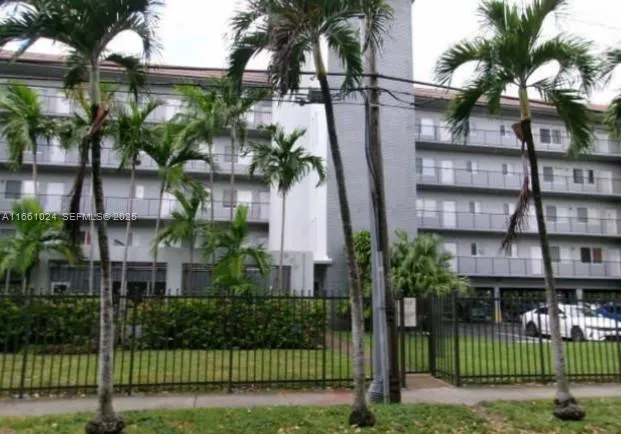 1-bedroom home at 900 SW 84th Avenue #207A, Miami