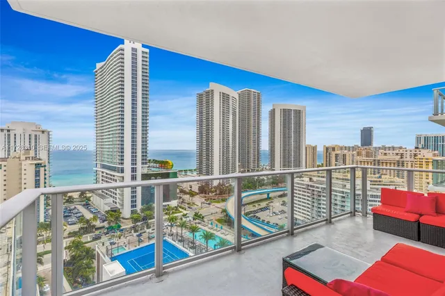 2-bedroom home at 4010 S Ocean Drive #R1601, Hollywood