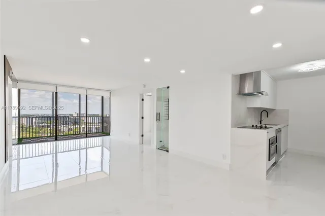 2-bedroom home at 20335 W Country Club Drive #1902, Aventura