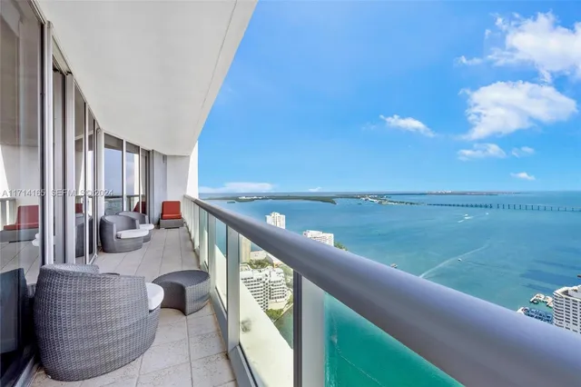 2-bedroom home at 495 Brickell Avenue #4805, Miami