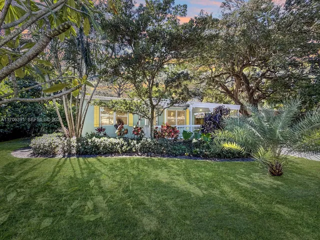 2-bedroom home at 1820 SW 11th Court, Fort Lauderdale