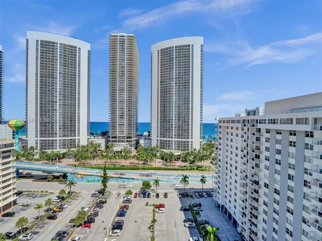 2-bedroom home at 1833 S Ocean Drive #1702, Hallandale Beach