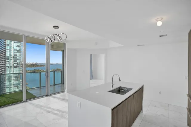 2-bedroom home at 2900 NE 7th Avenue #1601, Miami