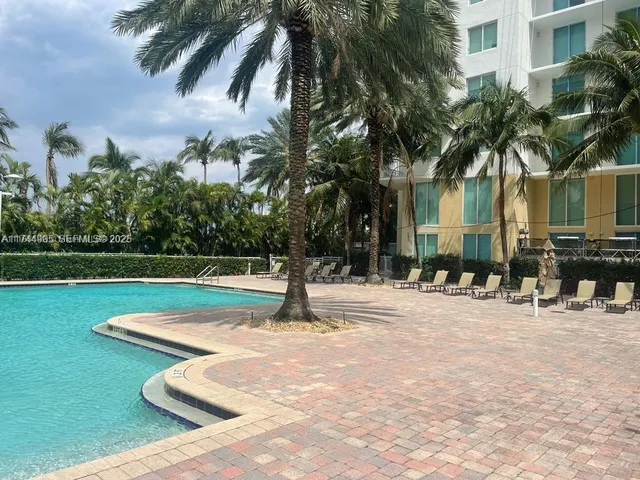 2-bedroom home at 1755 E Hallandale Beach Boulevard #MEZ7E, Hallandale Beach