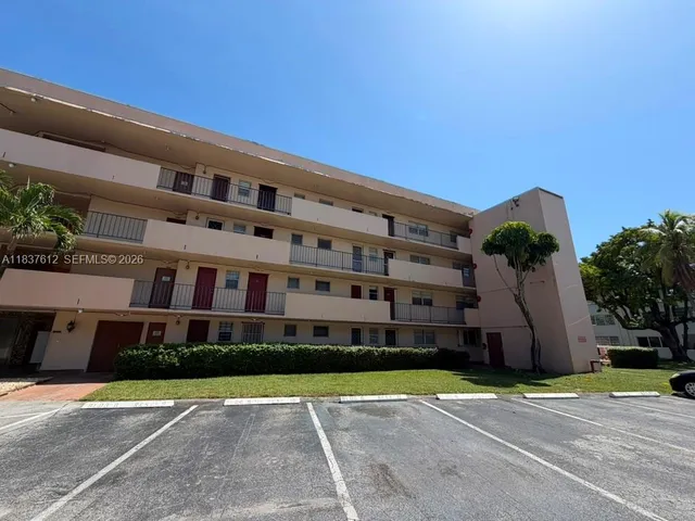 2-bedroom home at 1450 NE 191st Street #106, Miami