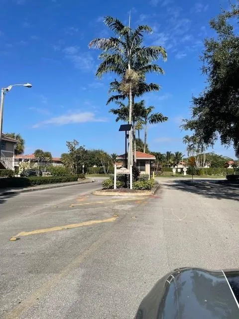 2-bedroom home at 10068 Twin Lakes Drive #38F, Coral Springs