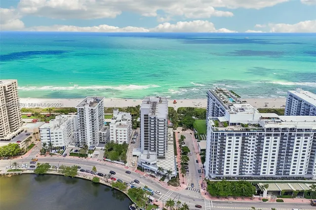 2-bedroom home at 2401 Collins Avenue #1011, Miami Beach