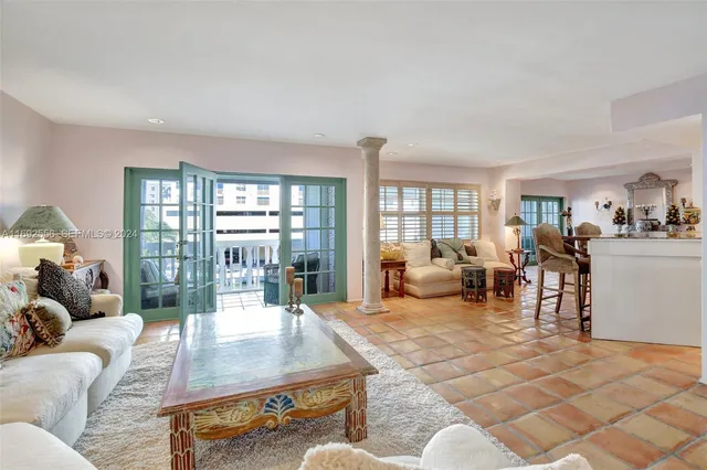 2-bedroom home at 450 Paradise Isle Boulevard #307 308, Hallandale Beach