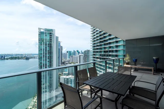 2-bedroom home at 650 NE 32nd Street #4206, Miami