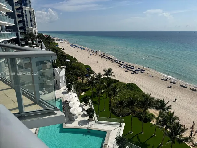 1-bedroom home at 17001 Collins Avenue #1002, Sunny Isles Beach