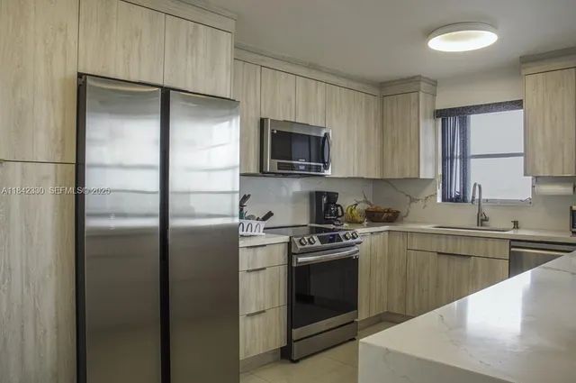 2-bedroom home at 2780 NE 183rd Street #1001, Aventura