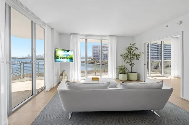 3-bedroom home at 1445 16th Street #602, Miami Beach