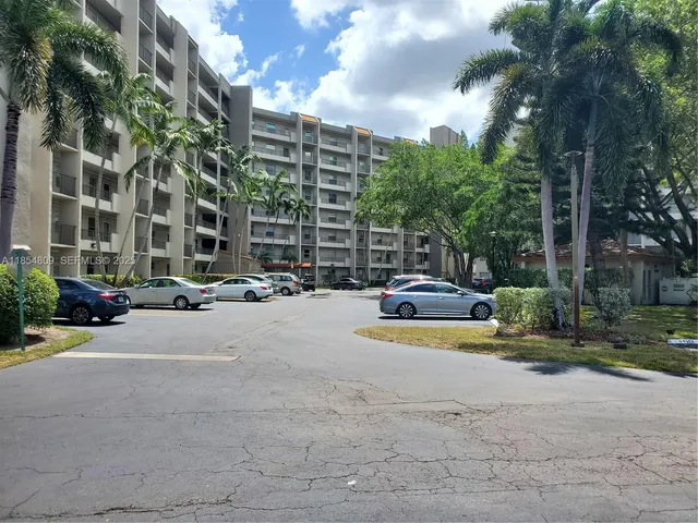 2-bedroom home at 3940 Inverrary Boulevard #402A, Lauderhill