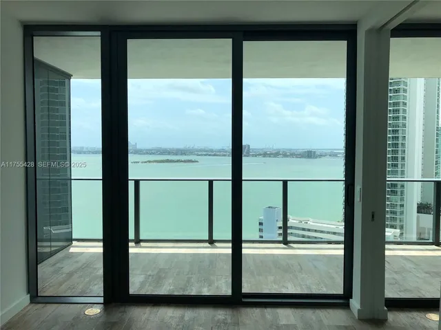 2-bedroom home at 650 NE 32nd Street #2006, Miami