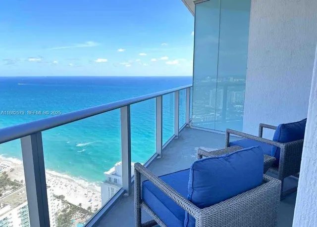 1-bedroom home at 4111 S Ocean Drive #2712, Hollywood