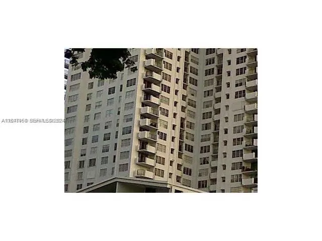 1-bedroom home at 2750 NE 183rd Street #707, Aventura