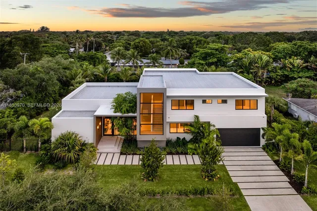 6-bedroom home at 7400 SW 127th Street, Pinecrest