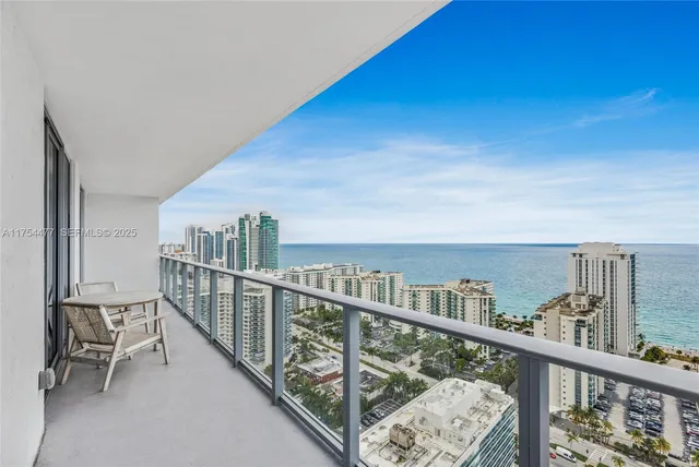 2-bedroom home at 4010 S Ocean Drive #R2505, Hollywood