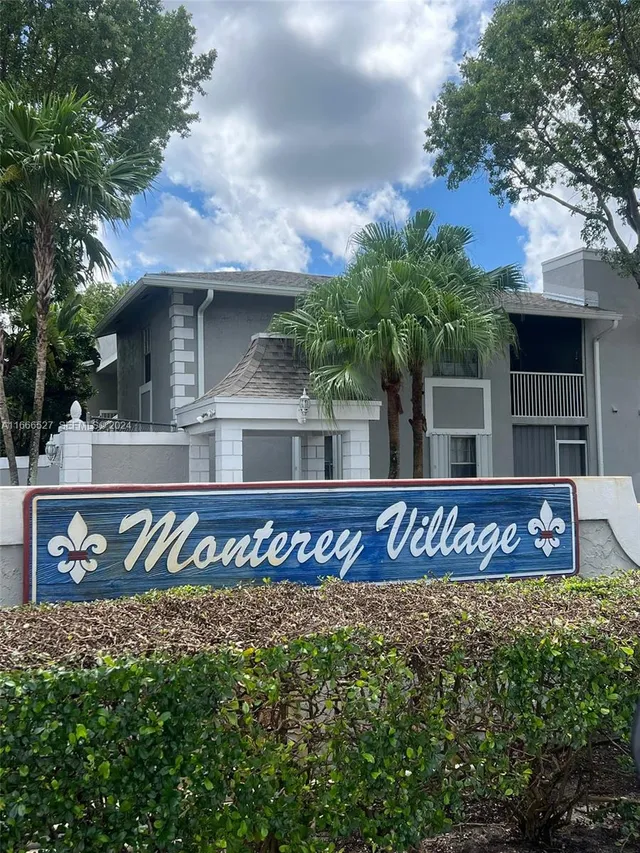 3-bedroom home at 459 NE 210th Cir Terrace #201-17, Miami