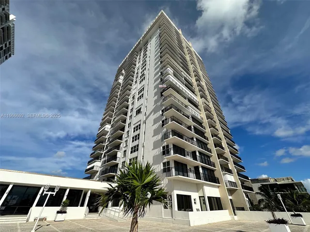 2-bedroom home at 2201 S Ocean Drive #904, Hollywood