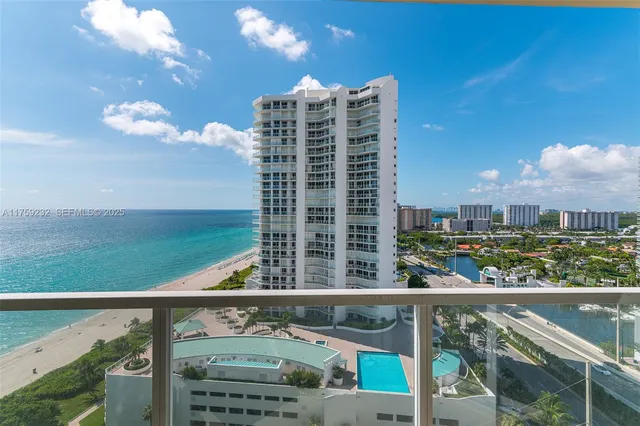 2-bedroom home at 16699 Collins Avenue #1809, Sunny Isles Beach