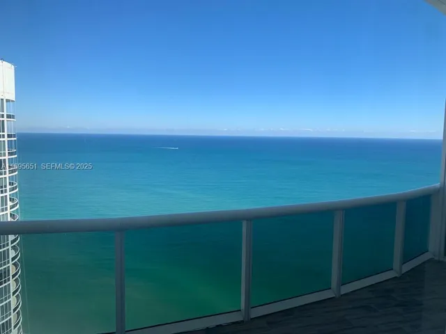 2-bedroom home at 15811 Collins Avenue #4203, Sunny Isles Beach