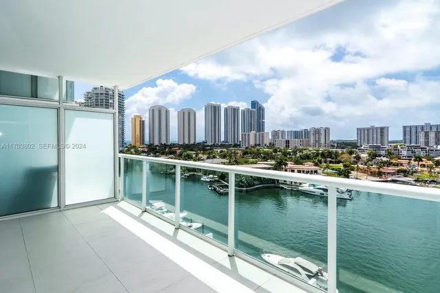 3-bedroom home at 400 Sunny Isles Boulevard #919, Sunny Isles Beach