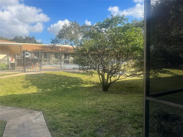 2-bedroom home at 5851 Washington Street #84, Hollywood