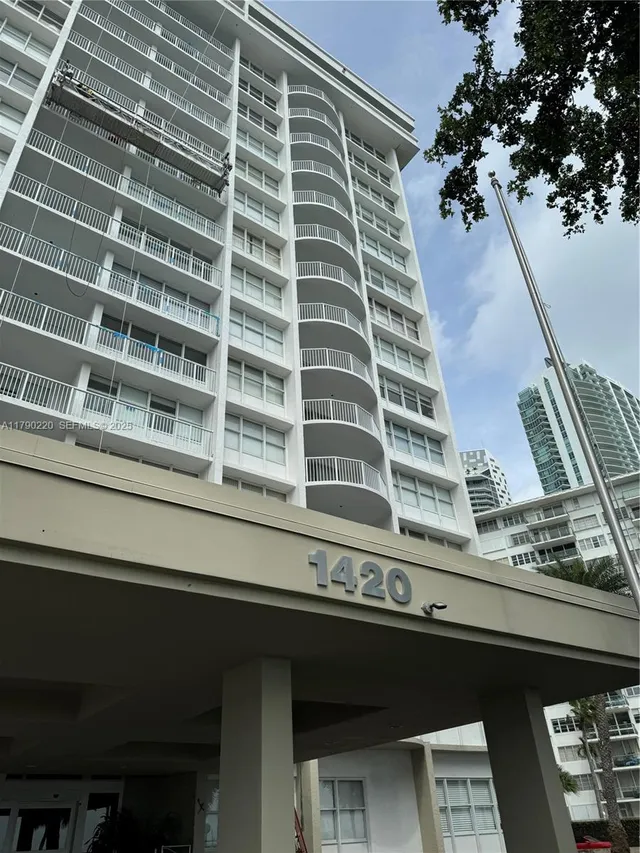 1-bedroom home at 1420 Brickell Bay Drive #103A1, Miami