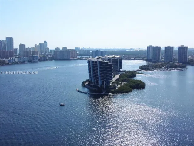 2-bedroom home at 3530 Mystic Pointe Drive #3014, Aventura