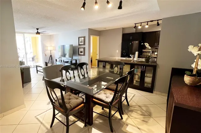 2-bedroom home at 19555 E Country Club Drive #8305, Aventura