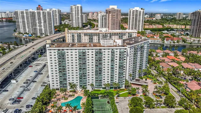 1-bedroom home at 19380 Collins Avenue #308, Sunny Isles Beach