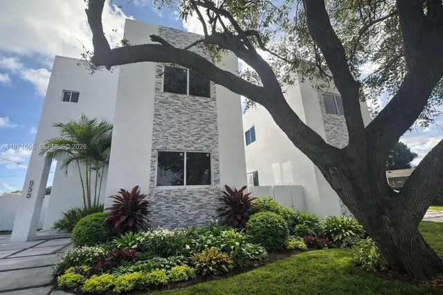 3-bedroom home at 538 NW 17th Avenue, Fort Lauderdale