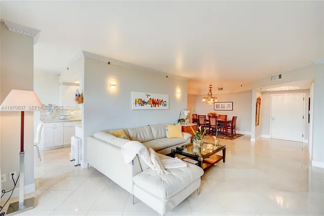 2-bedroom home at 2000 Island Boulevard #408, Aventura