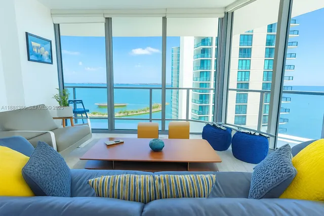 3-bedroom home at 501 NE 31st Street #3906, Miami
