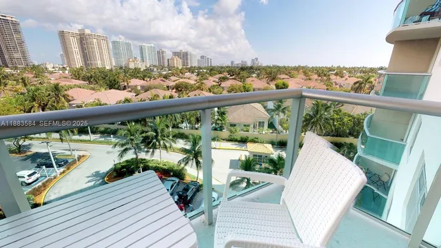 2-bedroom home at 19370 Collins Avenue #620, Sunny Isles Beach