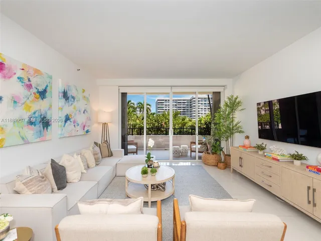3-bedroom home at 251 Crandon Blvd 227 #227, Key Biscayne