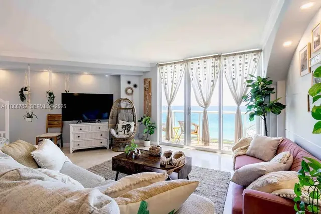 1-bedroom home at 3901 S Ocean Drive #14L, Hollywood