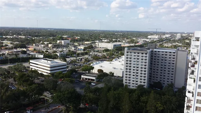 3-bedroom home at 2750 NE 183rd Street #2305, Aventura