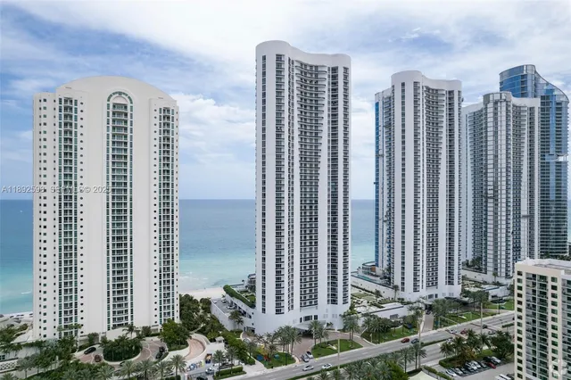 2-bedroom home at 16001 Collins Avenue #3705, Sunny Isles Beach