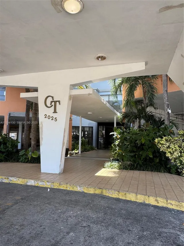 1-bedroom home at 2025 NE 164th Street #206, North Miami Beach