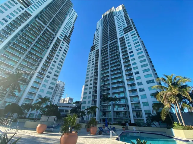 2-bedroom home at 244 Biscayne Boulevard #3708, Miami