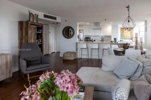 2-bedroom home at 1300 Saint Charles Place #PH12, Pembroke Pines