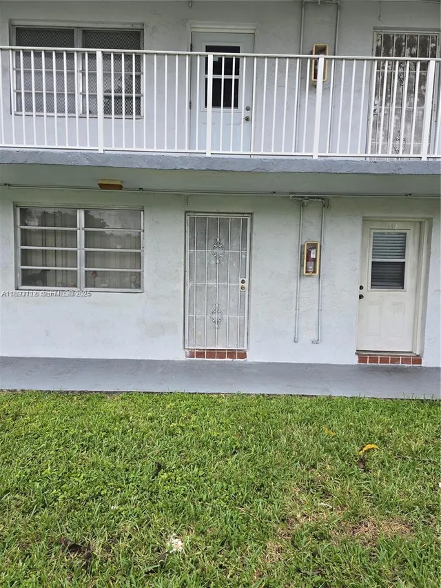 1-bedroom home at 20310 NE 2nd Avenue #15, Miami Gardens