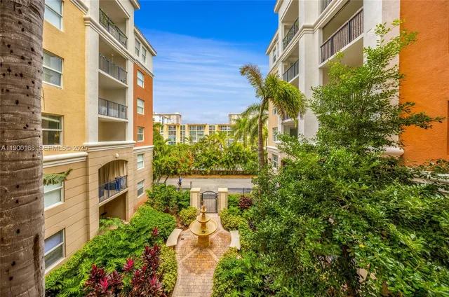 1-bedroom home at 17125 N Bay Road #3301, Sunny Isles Beach